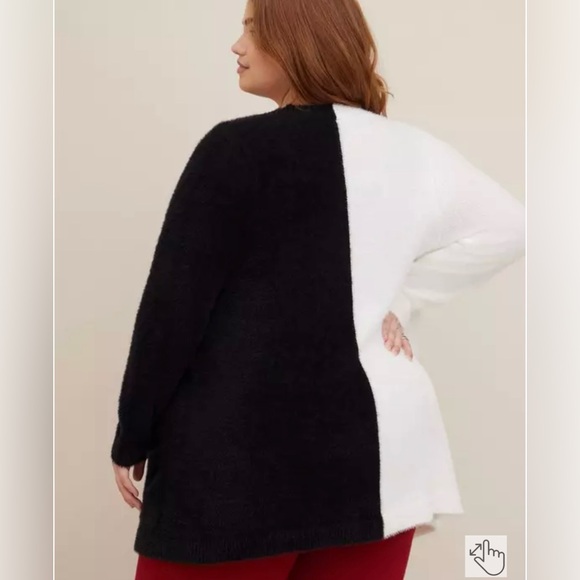 Torrid Disney’s Villains Cruella black and white nylon knit cardigan size 3X - Picture 3 of 11